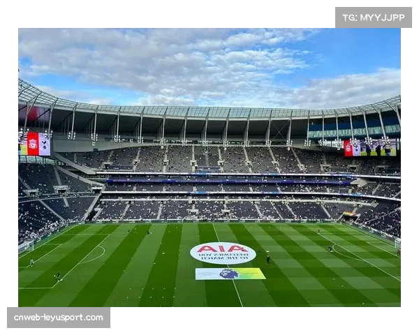 索兰克蝎子摆尾破门，热刺主场气势如虹